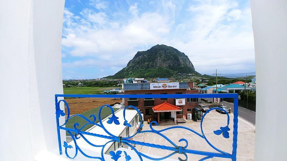 Love Jeju - Sanbangsan Сеогвипо Екстериор снимка